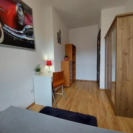 アパート Hotelique